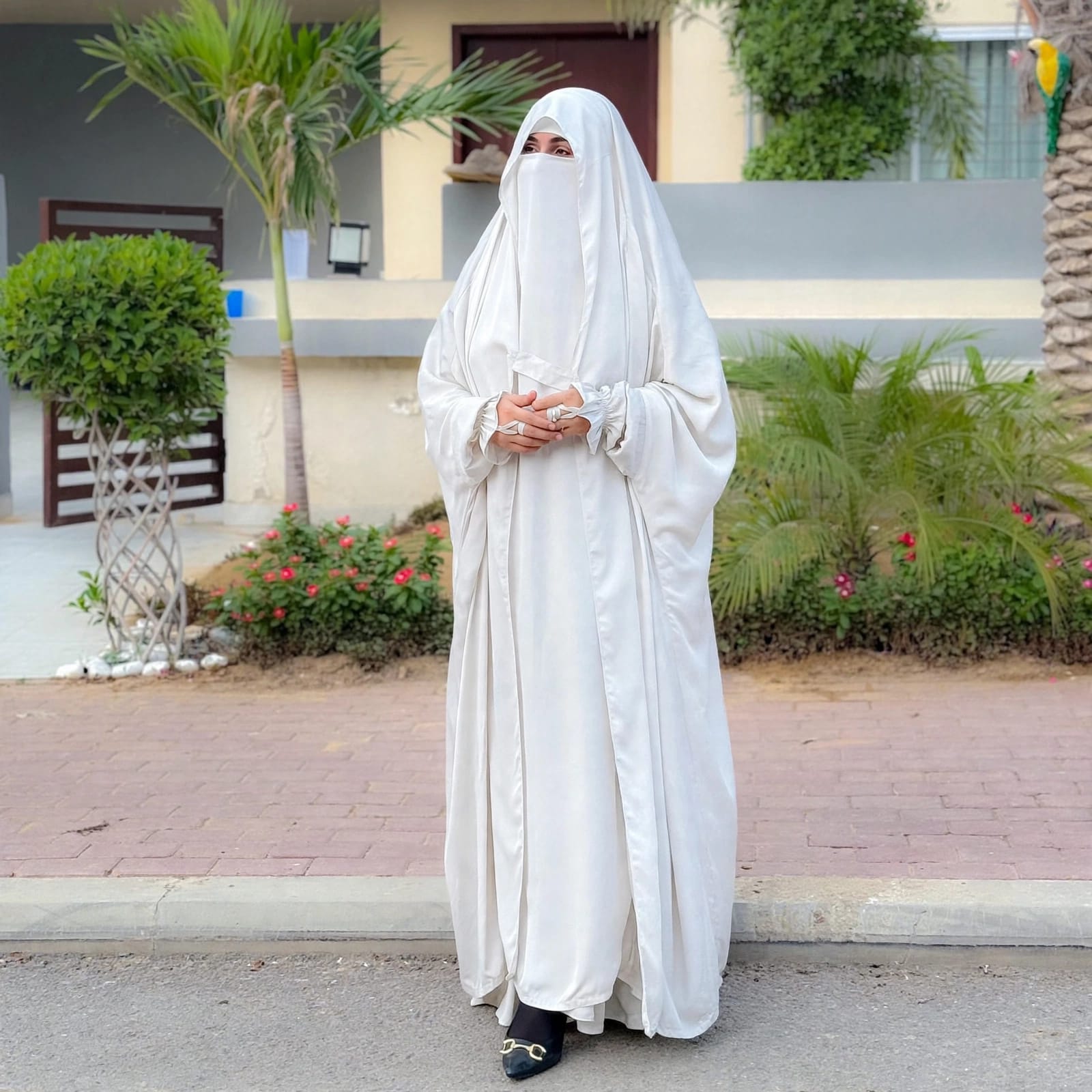Saudi Jilbab White
